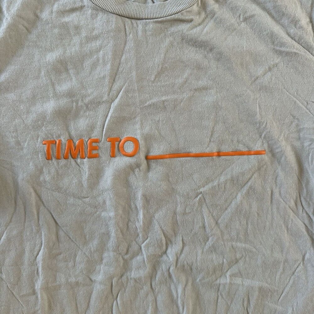 Hoka One One Men's T-Shirt Size Medium Crewneck‎ Gray Sports Athletic Time To… - Picture 6 of 7